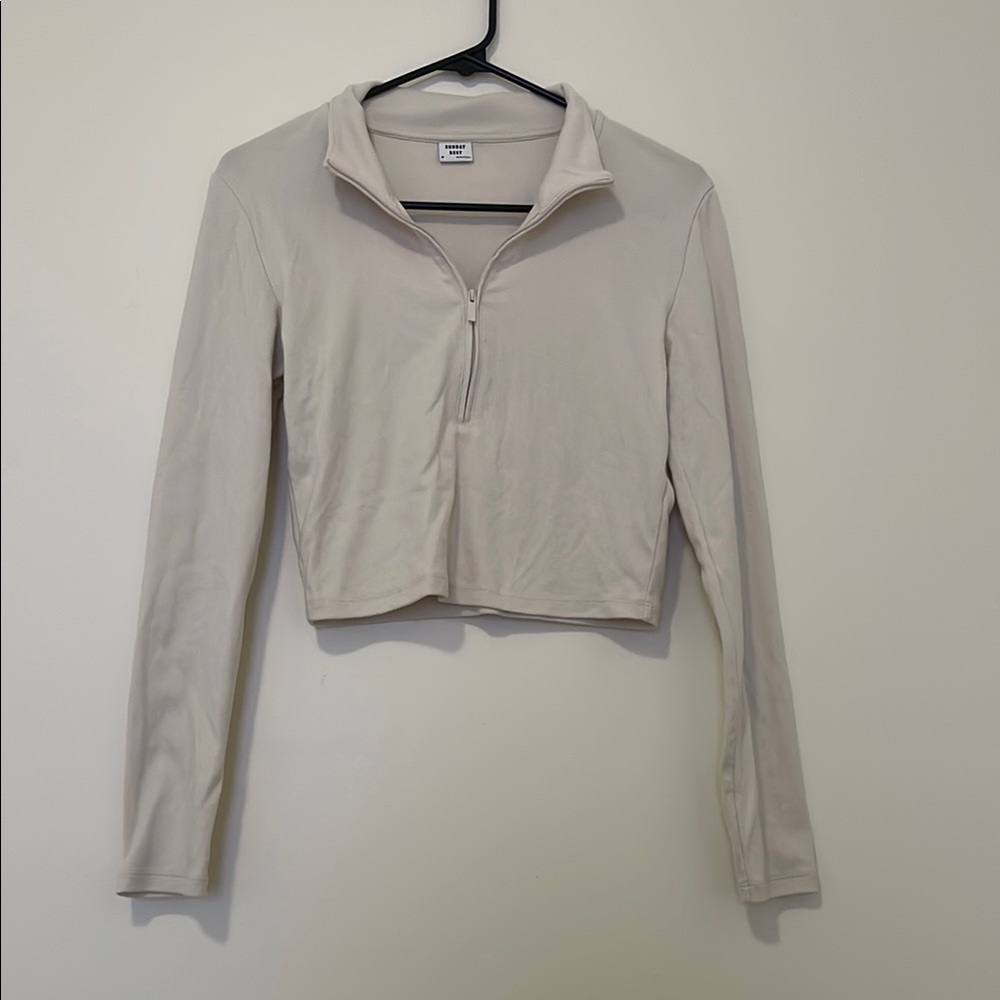 Aritzia Sunday Best BestHug Monarch 1/2 Zip Longsleeve